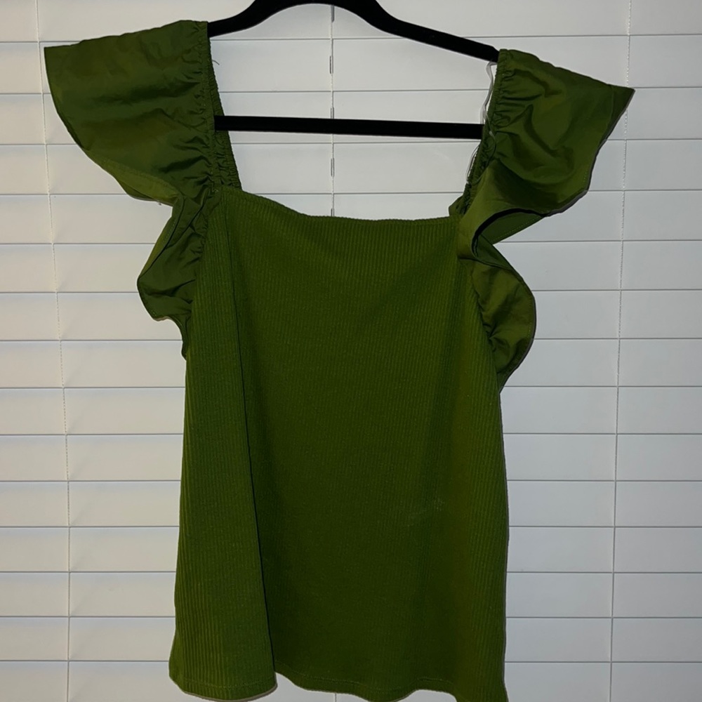 A New Day Puff Sleeve Tank | size large